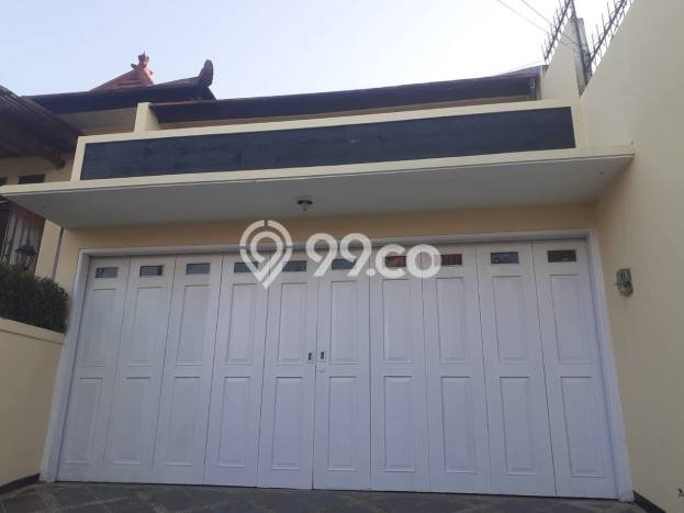 Ready to Use! Premium House LT 505m2 Desain Elegan di Cigadung Ready to Use! Premium House LT 505m2 Desain Elegan di Cigadung