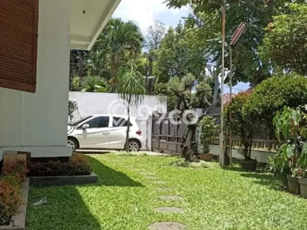 Jual Rumah Mewah Megah Dengan View Eksklusif di Burangrang, Bandung Jual Rumah Mewah Megah Dengan View Eksklusif di Burangrang, Bandung