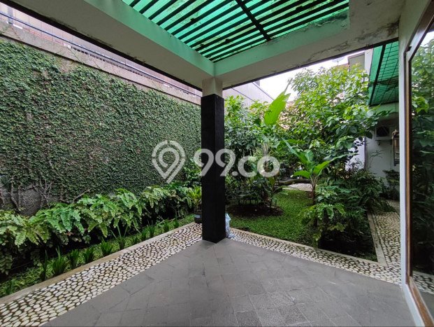 Rumah Mewah Siap Huni LT 465m2 di Cigadung, Bandung Rumah Mewah Siap Huni LT 465m2 di Cigadung, Bandung