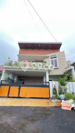 Siap Huni Hunian Elit 4 Kamar di Arcamanik Dekat ke Mana Saja Siap Huni Hunian Elit 4 Kamar di Arcamanik Dekat ke Mana Saja