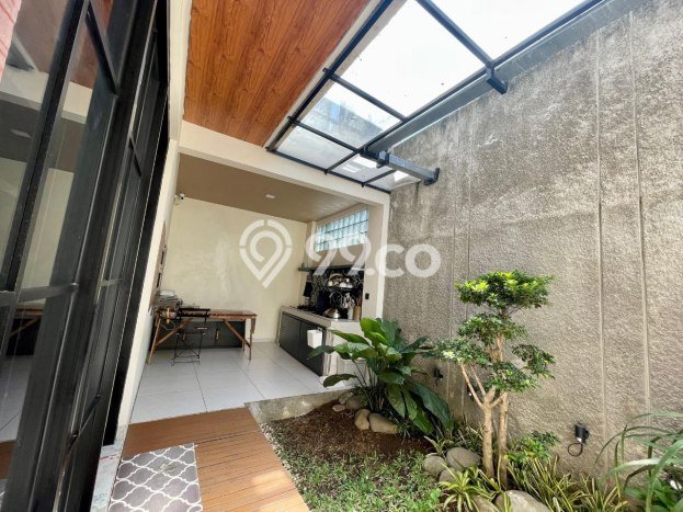 Rumah Modern 3 KT di Ciwaruga Bandung Full Furnished Rumah Modern 3 KT di Ciwaruga Bandung Full Furnished