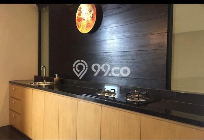 Rumah Mewah LB 550m2 Siap Pakai Desain Elegan di Awiligar, Bandung Rumah Mewah LB 550m2 Siap Pakai Desain Elegan di Awiligar, Bandung