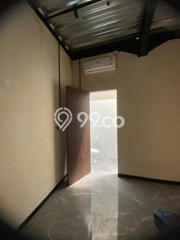 For Sale! Premium House LT 168m2 Desain Modern di Sudirman For Sale! Premium House LT 168m2 Desain Modern di Sudirman