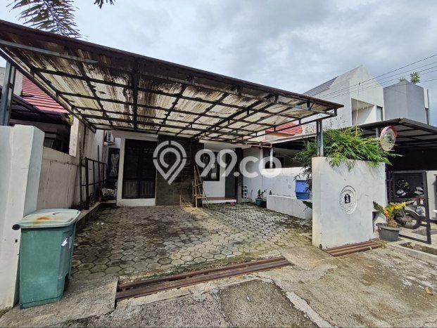 For Sale Rumah 4 Kamar Lokasi Ideal Nyaman dan Strategis di Antapani For Sale Rumah 4 Kamar Lokasi Ideal Nyaman dan Strategis di Antapani