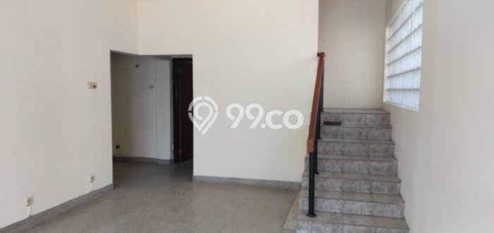 HARGA TERBAIK! Rumah Premium area , LT 260m2m² LB 300m2m² HARGA TERBAIK! Rumah Premium area , LT 260m2m² LB 300m2m²