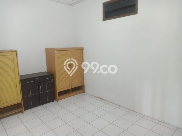 Rumah Luas Asri 6 KT Siap Pakai di Tubagus Ismail Bandung Rumah Luas Asri 6 KT Siap Pakai di Tubagus Ismail Bandung