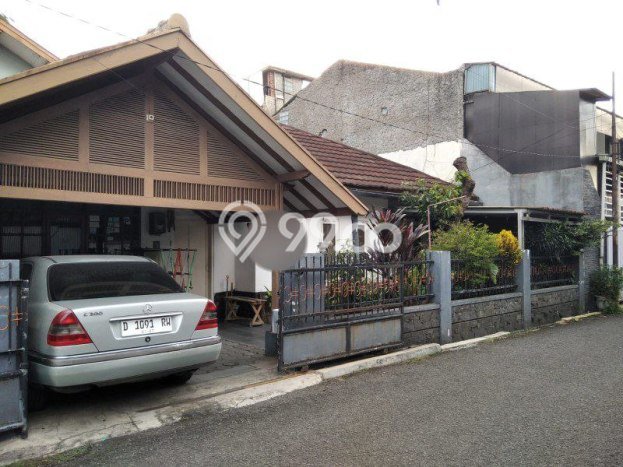 Hunian Elit LB 140m2 Siap Huni Desain Elegan di BKR, Bandung Hunian Elit LB 140m2 Siap Huni Desain Elegan di BKR, Bandung