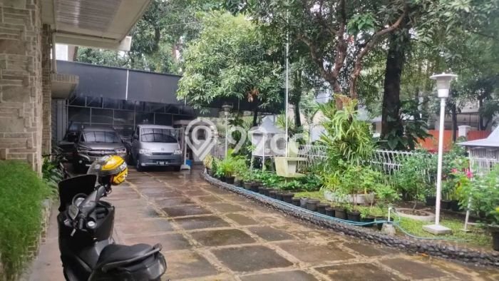 Rumah Dengan Harga Terbaik 11 Kamar Tidur Lokasi Prestisius di Jantung Kota Bandung Wetan, Bandung Rumah Dengan Harga Terbaik 11 Kamar Tidur Lokasi Prestisius di Jantung Kota Bandung Wetan, Bandung