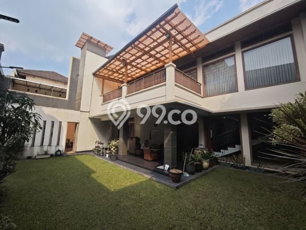 For Sale! Luxury House LT 510m2 Desain Modern di Mekar Wangi For Sale! Luxury House LT 510m2 Desain Modern di Mekar Wangi