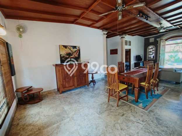 FOR SALE! Vila di , Area 500m2m², Posisi Strategis FOR SALE! Vila di , Area 500m2m², Posisi Strategis