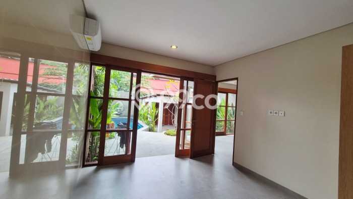 Vila Strategis Kawasan , Area 0m2m², Available Segera Vila Strategis Kawasan , Area 0m2m², Available Segera