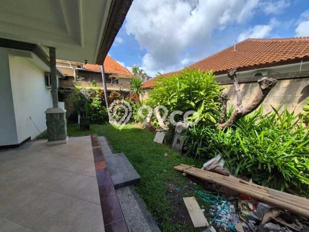 SEWA TERBAIK! Vila Kawasan , Area 0m2m², Lingkungan Asri SEWA TERBAIK! Vila Kawasan , Area 0m2m², Lingkungan Asri