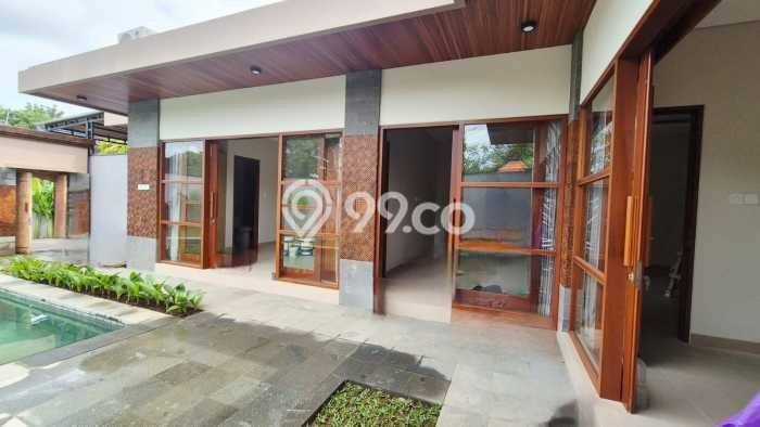 Disewakan Vila Kawasan , Luas 0m2m², Area Strategis Disewakan Vila Kawasan , Luas 0m2m², Area Strategis