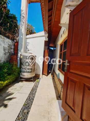 FOR SALE! Vila di , Area 500m2m², Posisi Strategis FOR SALE! Vila di , Area 500m2m², Posisi Strategis