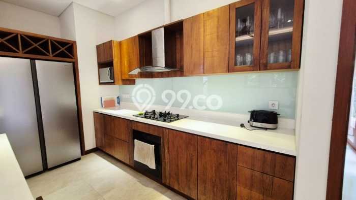 SEWA TERBAIK! Vila Kawasan , Area 0m2m², Dekat Mudah Fasilitas Umum SEWA TERBAIK! Vila Kawasan , Area 0m2m², Dekat Mudah Fasilitas Umum