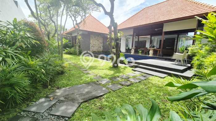 Vila di , Area 0m2m², Dekat ke Fasilitas Umum, Available Vila di , Area 0m2m², Dekat ke Fasilitas Umum, Available