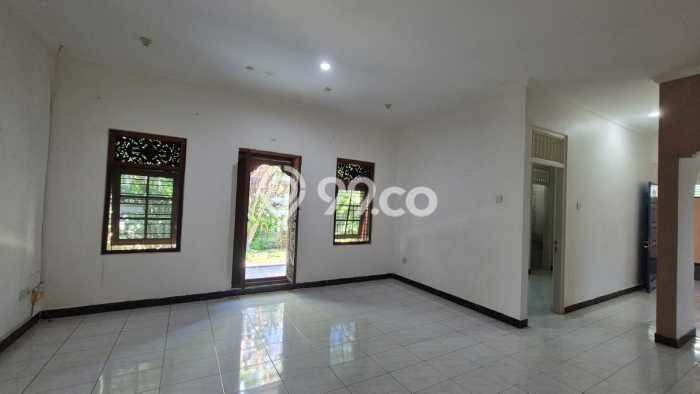 Rumah Disewakan Denpasar LT 500m2 LB 500m2 Kawasan Sanur Rumah Disewakan Denpasar LT 500m2 LB 500m2 Kawasan Sanur