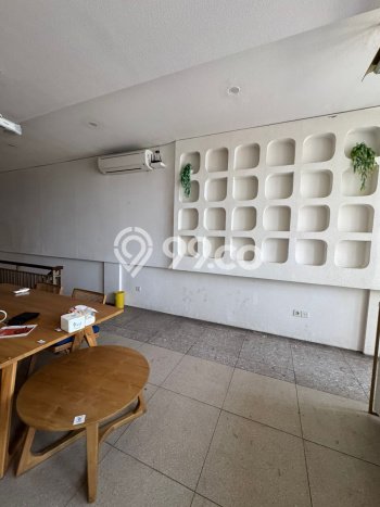 Unit Ruko Dijual di BSD Tangerang Selatan Luas Bangunan 178m2 Unit Ruko Dijual di BSD Tangerang Selatan Luas Bangunan 178m2