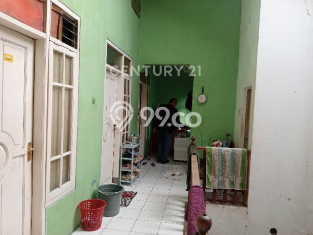 DIJUAL CEPAT! Rumah Modern area BKR, Bandung, Luas 281m2m² Bangunan 240m2m² NEGO! DIJUAL CEPAT! Rumah Modern area BKR, Bandung, Luas 281m2m² Bangunan 240m2m² NEGO!