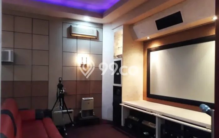 Rumah Dengan Harga Terbaik LT 725m² Akses Dekat di Jantung Kota Sumurbandung, Bandung Rumah Dengan Harga Terbaik LT 725m² Akses Dekat di Jantung Kota Sumurbandung, Bandung
