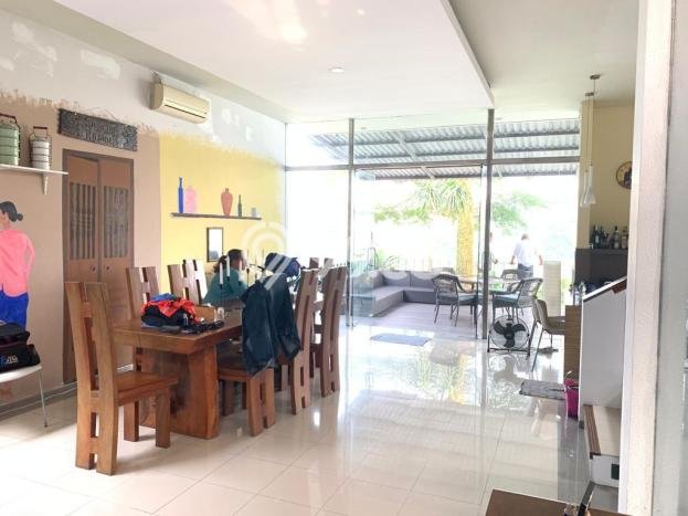 Rumah Luxury Modern Tanpa Renovasi di Kota Baru Parahyangan Bandung Rumah Luxury Modern Tanpa Renovasi di Kota Baru Parahyangan Bandung
