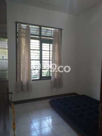 LOKASI PREMIUM! Rumah di Taman Kopo Indah, 2 KM, Lingkungan Tenang, LT 135m² LB 150m² LOKASI PREMIUM! Rumah di Taman Kopo Indah, 2 KM, Lingkungan Tenang, LT 135m² LB 150m²