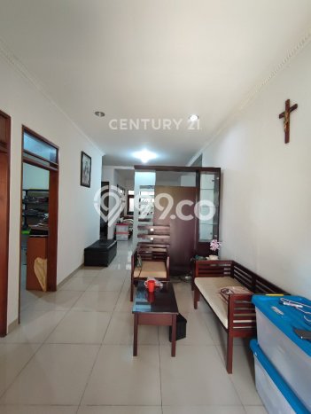Dijual Rumah Premium dengan Fasilitas Sekitar Lengkap di Batununggal, Bandung Dijual Rumah Premium dengan Fasilitas Sekitar Lengkap di Batununggal, Bandung