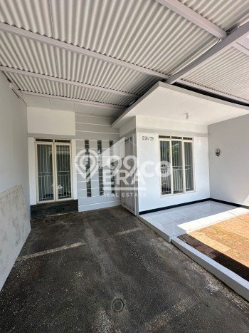 Rumah Minimalis 3 KT di Taman Kopo Indah Bandung Rumah Minimalis 3 KT di Taman Kopo Indah Bandung