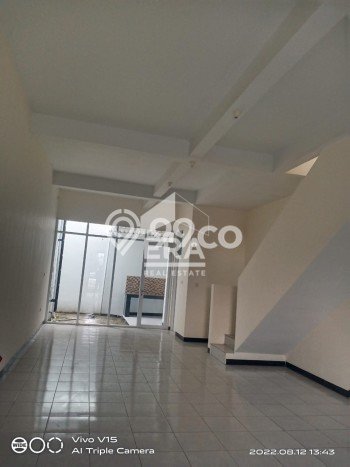 Unit Ruko Disewakan di Taman Kopo Indah di Area Ramai & Strategis Unit Ruko Disewakan di Taman Kopo Indah di Area Ramai & Strategis