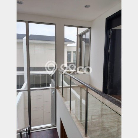 UNIT TERBATAS! Rumah di Pantai Indah Kapuk, 3 KM, LT 200m² LB 311m² UNIT TERBATAS! Rumah di Pantai Indah Kapuk, 3 KM, LT 200m² LB 311m²