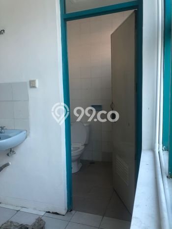 Disewakan Ruko di Kawasan Ramai Pantai Indah Kapuk Luas 75m2 Disewakan Ruko di Kawasan Ramai Pantai Indah Kapuk Luas 75m2