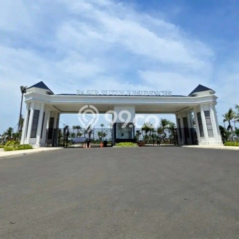 Disewakan! Rumah 3 Kamar Tidur &
3 Kamar Mandi di Pantai Indah Kapuk 2, Jakarta Utara Disewakan! Rumah 3 Kamar Tidur &
3 Kamar Mandi di Pantai Indah Kapuk 2, Jakarta Utara