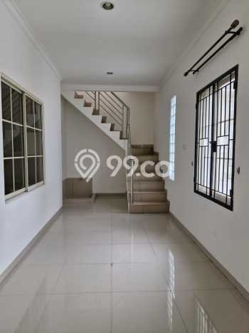 RARE UNIT! Rumah di Pantai Indah Kapuk, 3 KT, Pemandangan Kota, LT 120m² LB 170m² RARE UNIT! Rumah di Pantai Indah Kapuk, 3 KT, Pemandangan Kota, LT 120m² LB 170m²