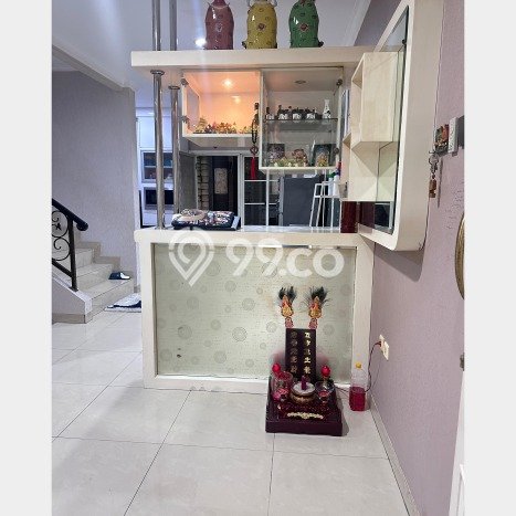 UNIT SPESIAL! Rumah area Pantai Indah Kapuk, 2 KT, Akses Fasilitas, Luas 90m² Bangunan 180m² UNIT SPESIAL! Rumah area Pantai Indah Kapuk, 2 KT, Akses Fasilitas, Luas 90m² Bangunan 180m²