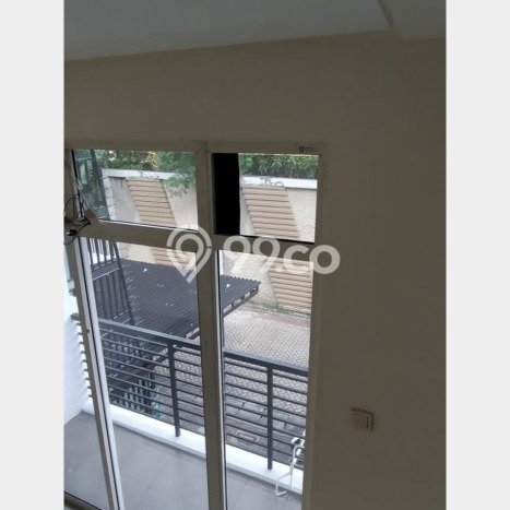 Rumah Modern 3 KT di Pantai Indah Kapuk Jakarta Utara Unfurnished Rumah Modern 3 KT di Pantai Indah Kapuk Jakarta Utara Unfurnished