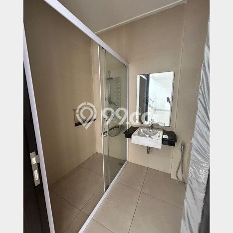 Rumah Disewakan Jakarta Utara LT 150m2 LB 209m2 Kawasan Pantai Indah Kapuk 2 Rumah Disewakan Jakarta Utara LT 150m2 LB 209m2 Kawasan Pantai Indah Kapuk 2