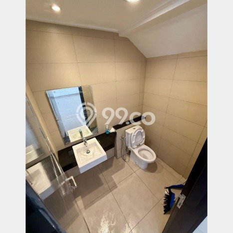 NEW LISTING! Rumah kawasan Pantai Indah Kapuk 2, Siap Huni, 4 KM, Akses Pantai Indah Kapuk 2, Jakarta Utara, Jakarta Utara, LT 300m² Bangunan 330m² NEW LISTING! Rumah kawasan Pantai Indah Kapuk 2, Siap Huni, 4 KM, Akses Pantai Indah Kapuk 2, Jakarta Utara, Jakarta Utara, LT 300m² Bangunan 330m²