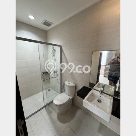 Rumah di Pantai Indah Kapuk, Akses ke Mall, LT 75m² Rumah di Pantai Indah Kapuk, Akses ke Mall, LT 75m²