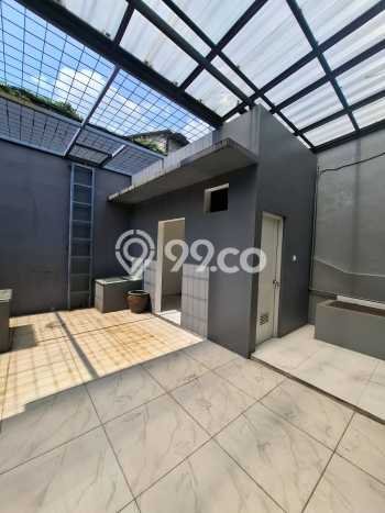 For Sale! Premium House LT 140m2 Desain Modern di Bintaro For Sale! Premium House LT 140m2 Desain Modern di Bintaro