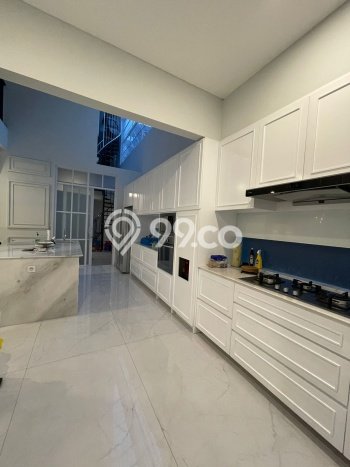 Hunian Mewah LB 550m2 Siap Huni Desain Elegan di Pasir Koja, Bandung Hunian Mewah LB 550m2 Siap Huni Desain Elegan di Pasir Koja, Bandung