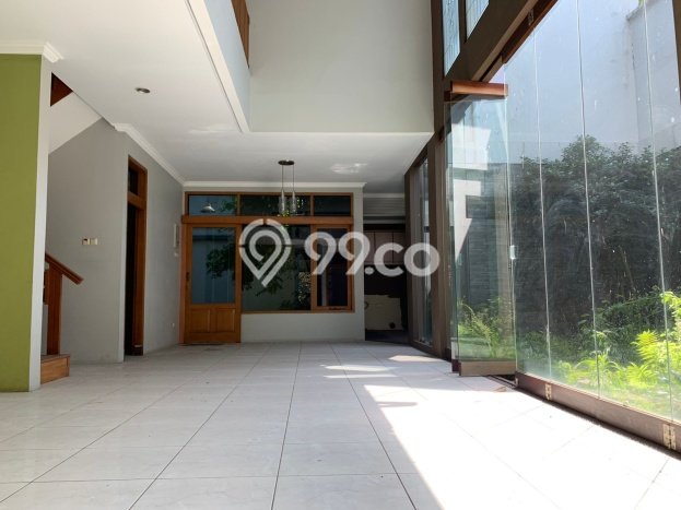 Rumah Akses Mudah area Sukajadi, Bandung, LT 519m2m² LB 340m2m² Rumah Akses Mudah area Sukajadi, Bandung, LT 519m2m² LB 340m2m²