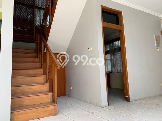 Rumah Akses Mudah area Sukajadi, Bandung, LT 519m2m² LB 340m2m² Rumah Akses Mudah area Sukajadi, Bandung, LT 519m2m² LB 340m2m²