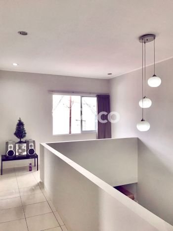 SEGERA MILIKI! Rumah di Setra Sari, Bandung, Luas 56m2m² Bangunan 112m2m² SEGERA MILIKI! Rumah di Setra Sari, Bandung, Luas 56m2m² Bangunan 112m2m²