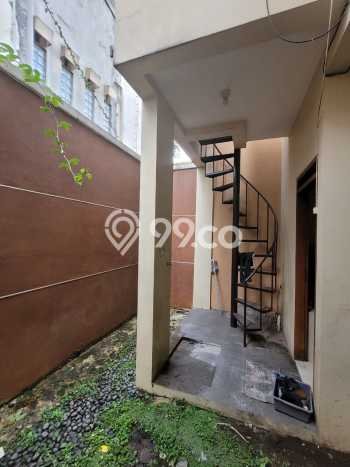 Dijual Cepat Rumah Strategis LT 100m2 LB 150m2 di Bandung Cocok untuk Hunian Dijual Cepat Rumah Strategis LT 100m2 LB 150m2 di Bandung Cocok untuk Hunian