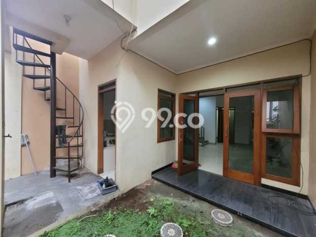 Dijual Cepat Rumah Strategis LT 100m2 LB 150m2 di Bandung Cocok untuk Hunian Dijual Cepat Rumah Strategis LT 100m2 LB 150m2 di Bandung Cocok untuk Hunian