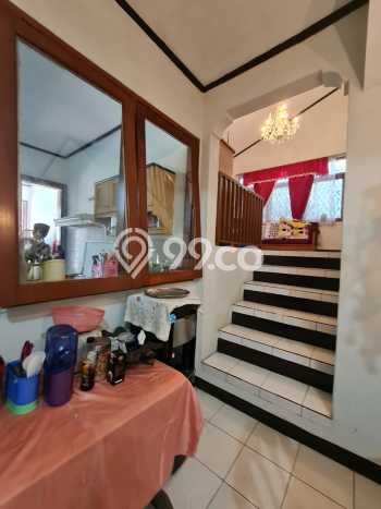 Rumah Elit Modern Siap Huni di Setra Duta Bandung Rumah Elit Modern Siap Huni di Setra Duta Bandung