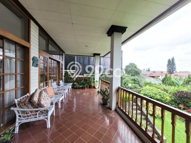DIJUAL CEPAT! Rumah , Bandung, LT 600m2m² Bangunan 420m2m² DIJUAL CEPAT! Rumah , Bandung, LT 600m2m² Bangunan 420m2m²