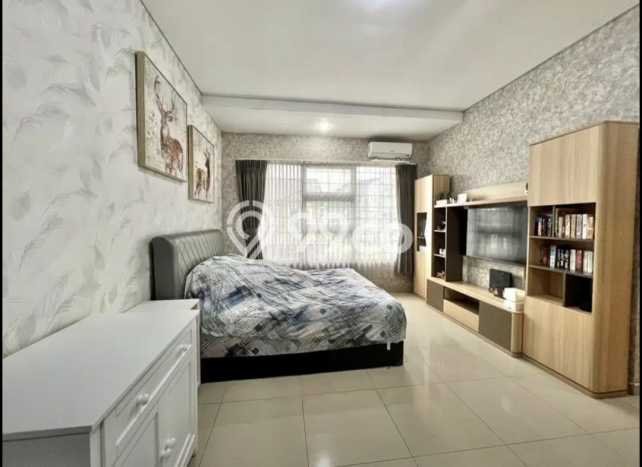 Hunian Elit LB 180m2 Siap Pakai Desain Elegan di Mekar Wangi, Bandung Hunian Elit LB 180m2 Siap Pakai Desain Elegan di Mekar Wangi, Bandung