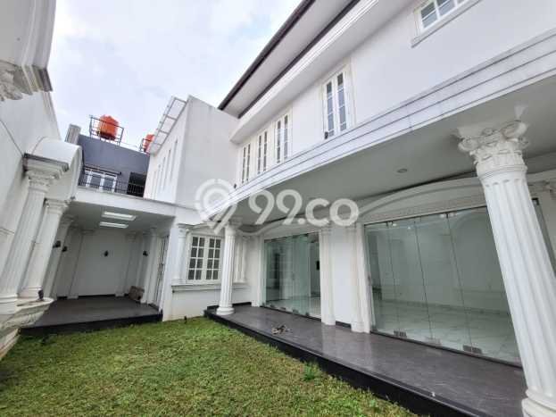 Siap Huni Rumah Mewah 6 Kamar di Batununggal Dekat ke Mana Pun Siap Huni Rumah Mewah 6 Kamar di Batununggal Dekat ke Mana Pun