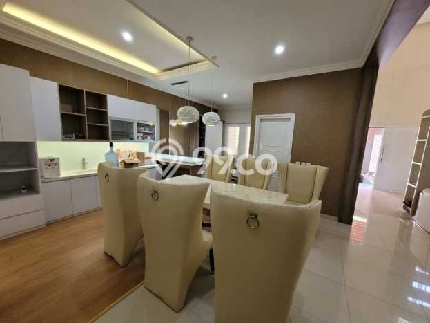 Rumah Berkualitas di Setra Duta, Bandung, Luas 222m2m² Bangunan 180m2m² - BISA KPR! Rumah Berkualitas di Setra Duta, Bandung, Luas 222m2m² Bangunan 180m2m² - BISA KPR!